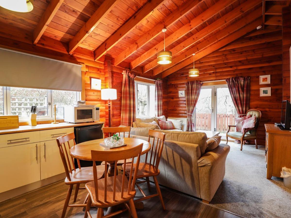 Spruce Lodge Стратпеффер Екстер'єр фото